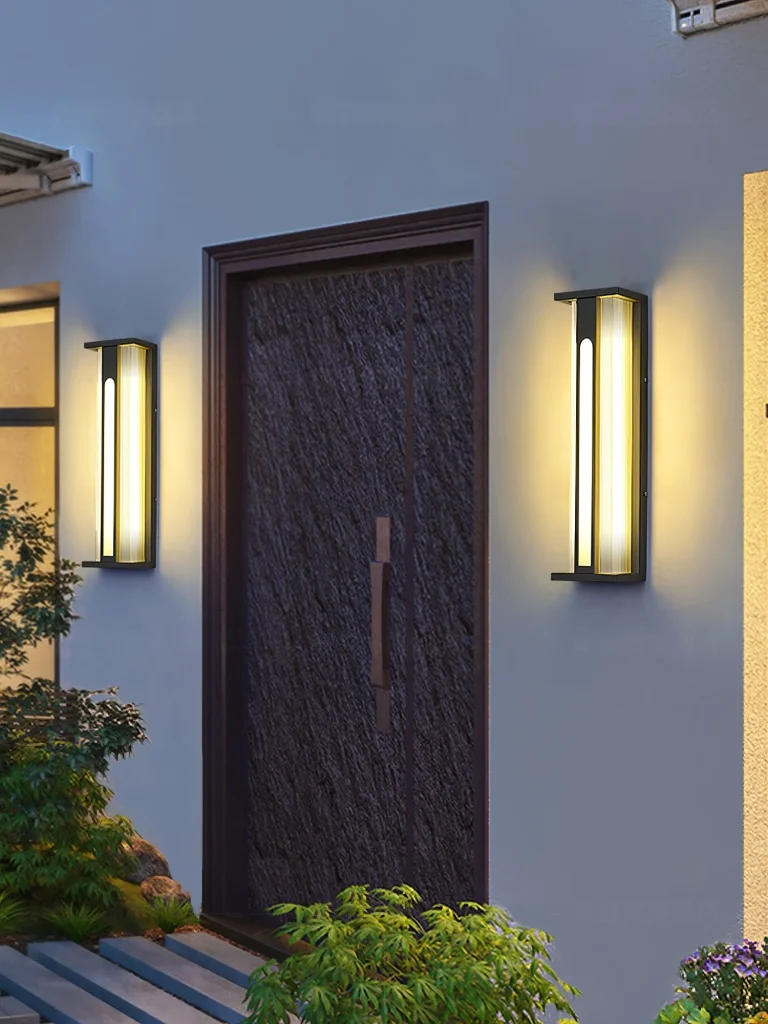 Modern Solar Outdoor Wall Light | Waterproof LED Wall Sconce 3000K